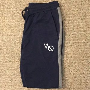 Men’s jogger pants.
